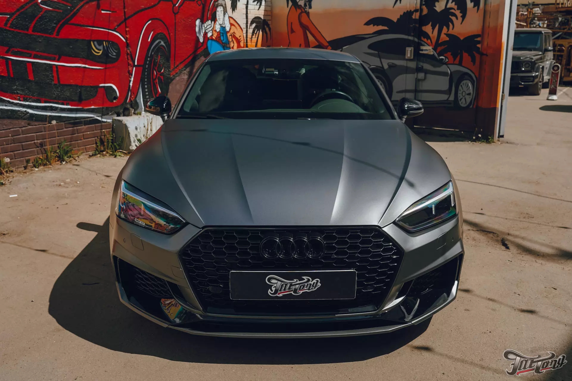 Audi A5. Оклейка кузова в винил. Окрас суппортов. Керамика
